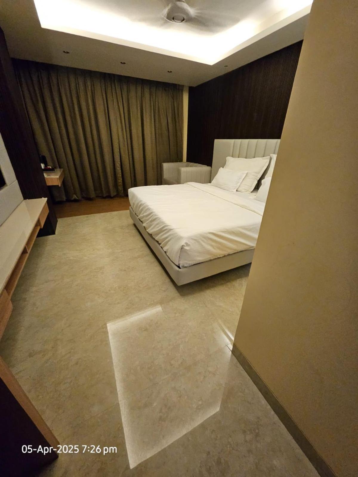 בהופאל The Grand Suncity Hotel & Resorts מראה חיצוני תמונה